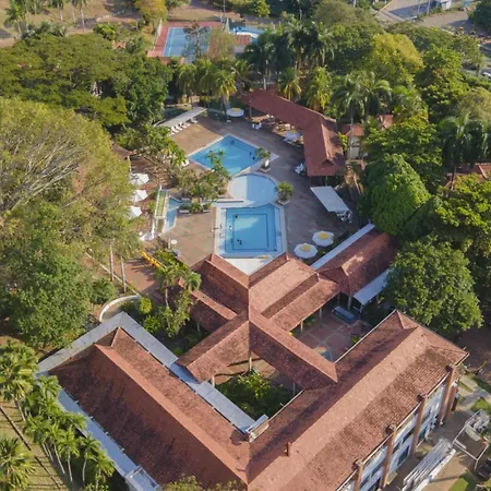 Hotel Girardot Resort By On Vacation-3